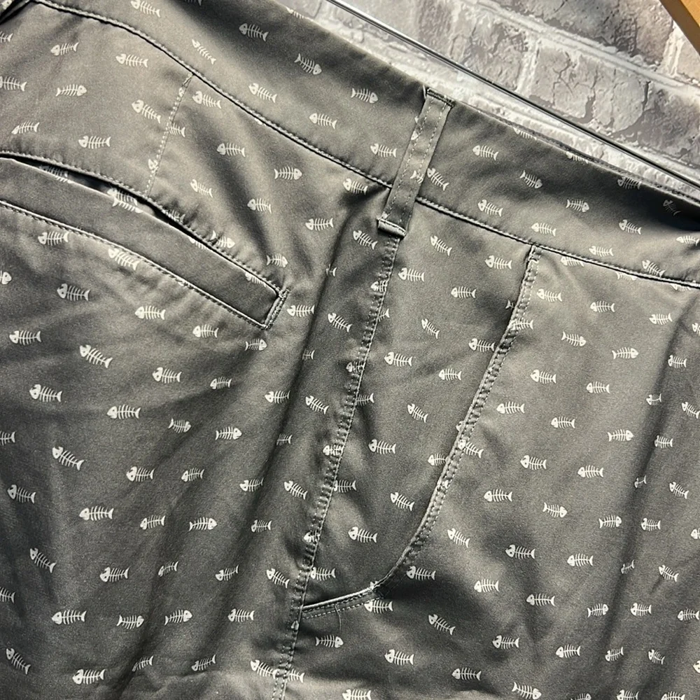 Champion - Picture 2 of 9